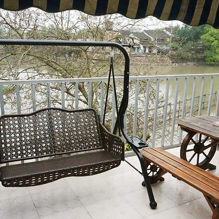 Wuzhen Helan Bridge Inn Tongxiang Bagian luar foto